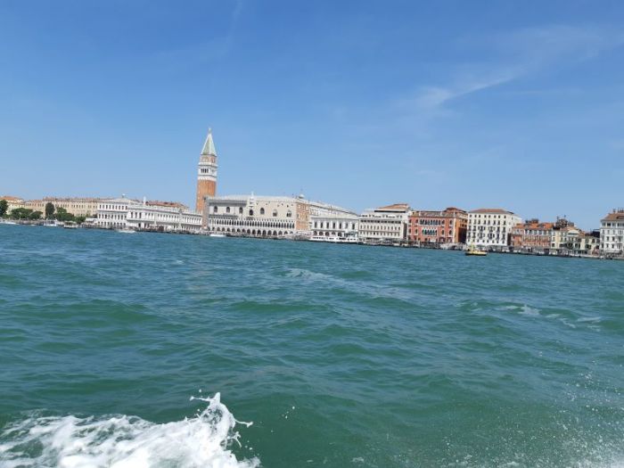 Venematka Venetsiaan.
