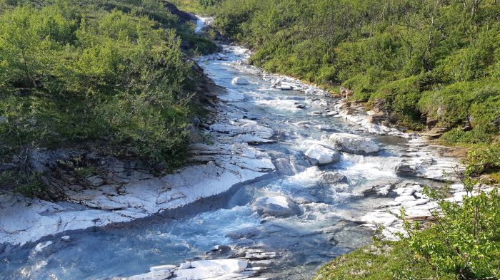 Koski hotellin vieressä
